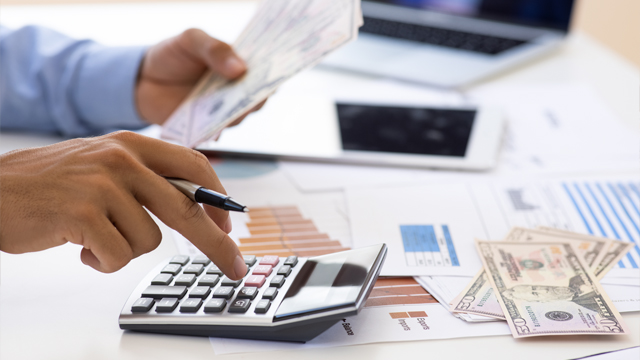 Cash Flow Management Basics for Small Businesses